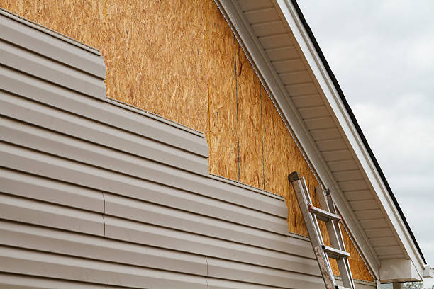 24/7 Emergency Storm Damage Siding Repair experts in Rockbridge, OH